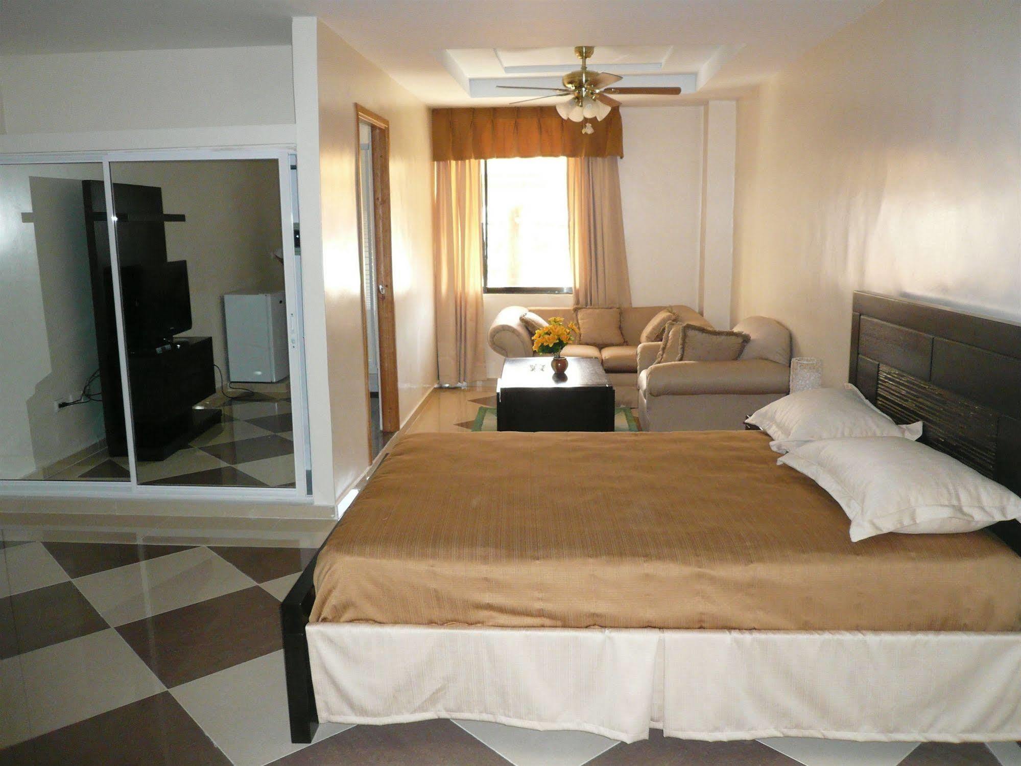 Aparta Hotel Roma Santo Domingo Exteriör bild